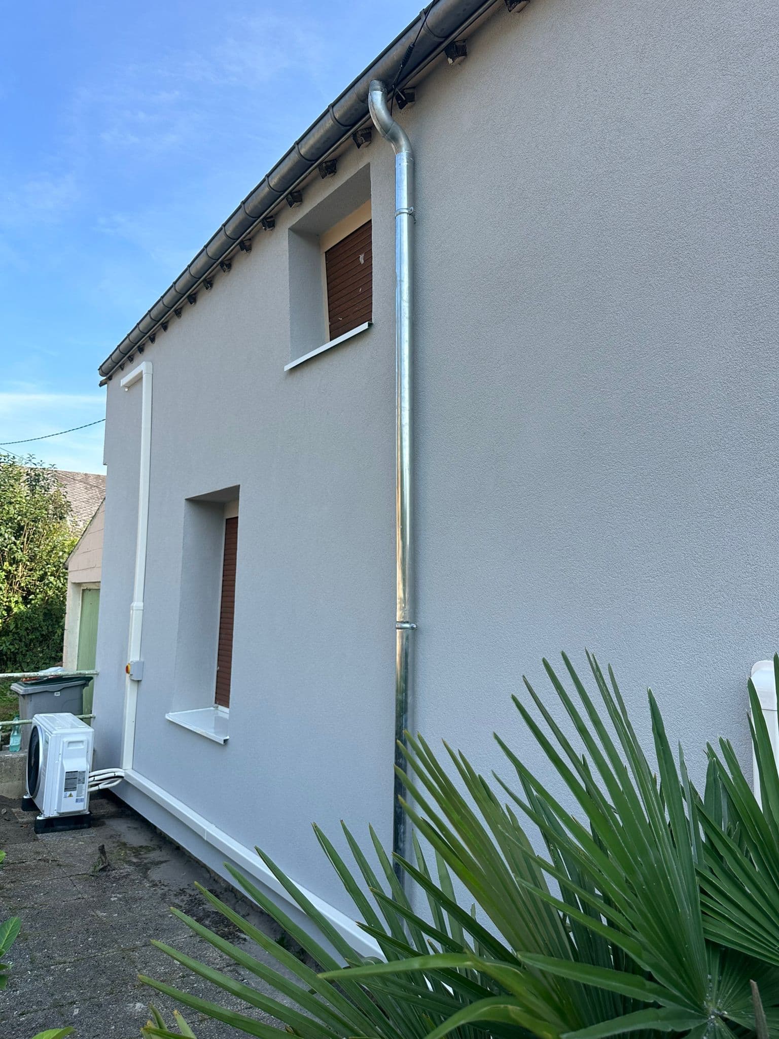 Rénovation énergétique globale — ITE, isolation sous-sol, PAC & ballon
