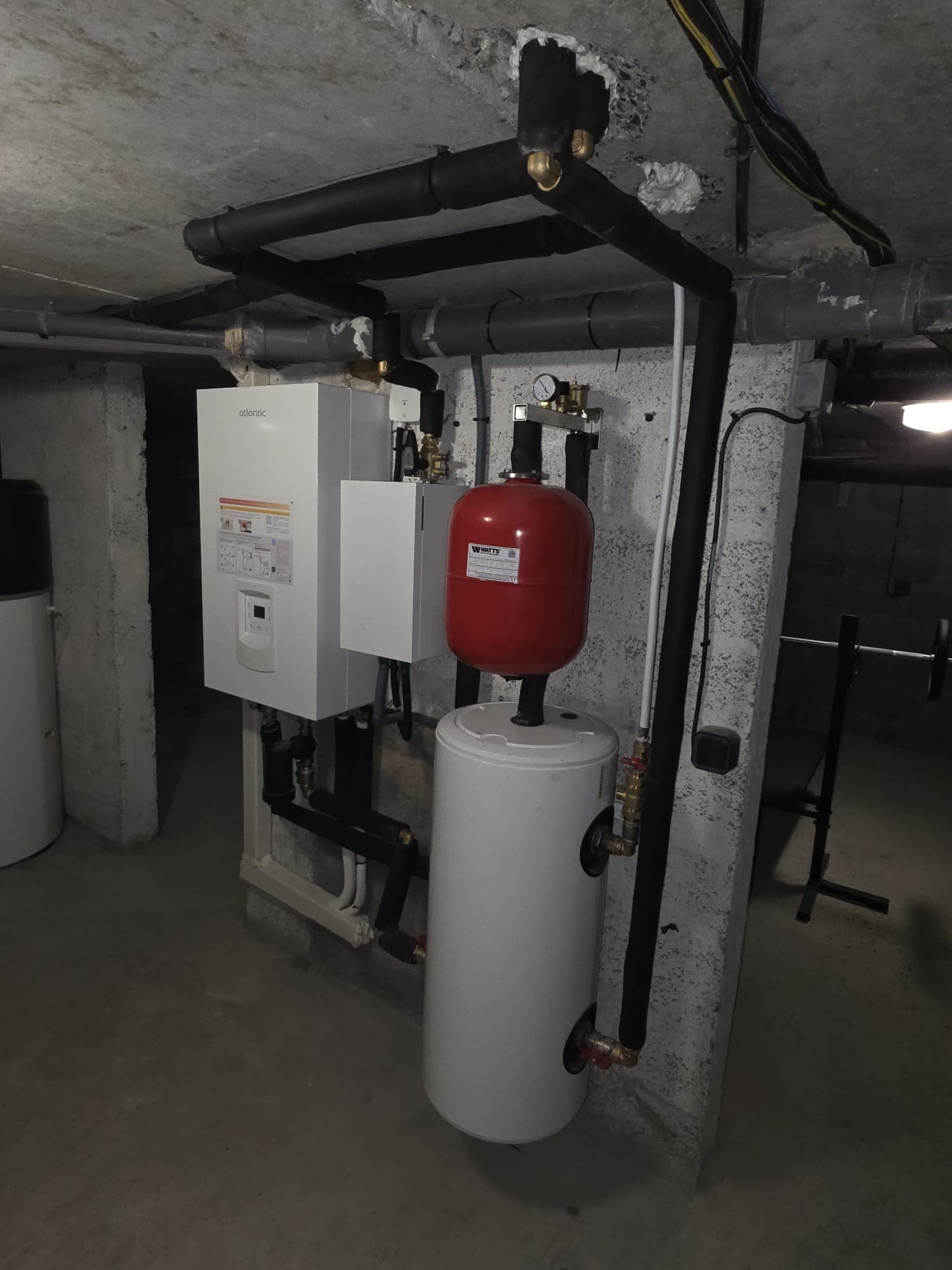 Pompe à chaleur air/eau & ballon thermodynamique 10
