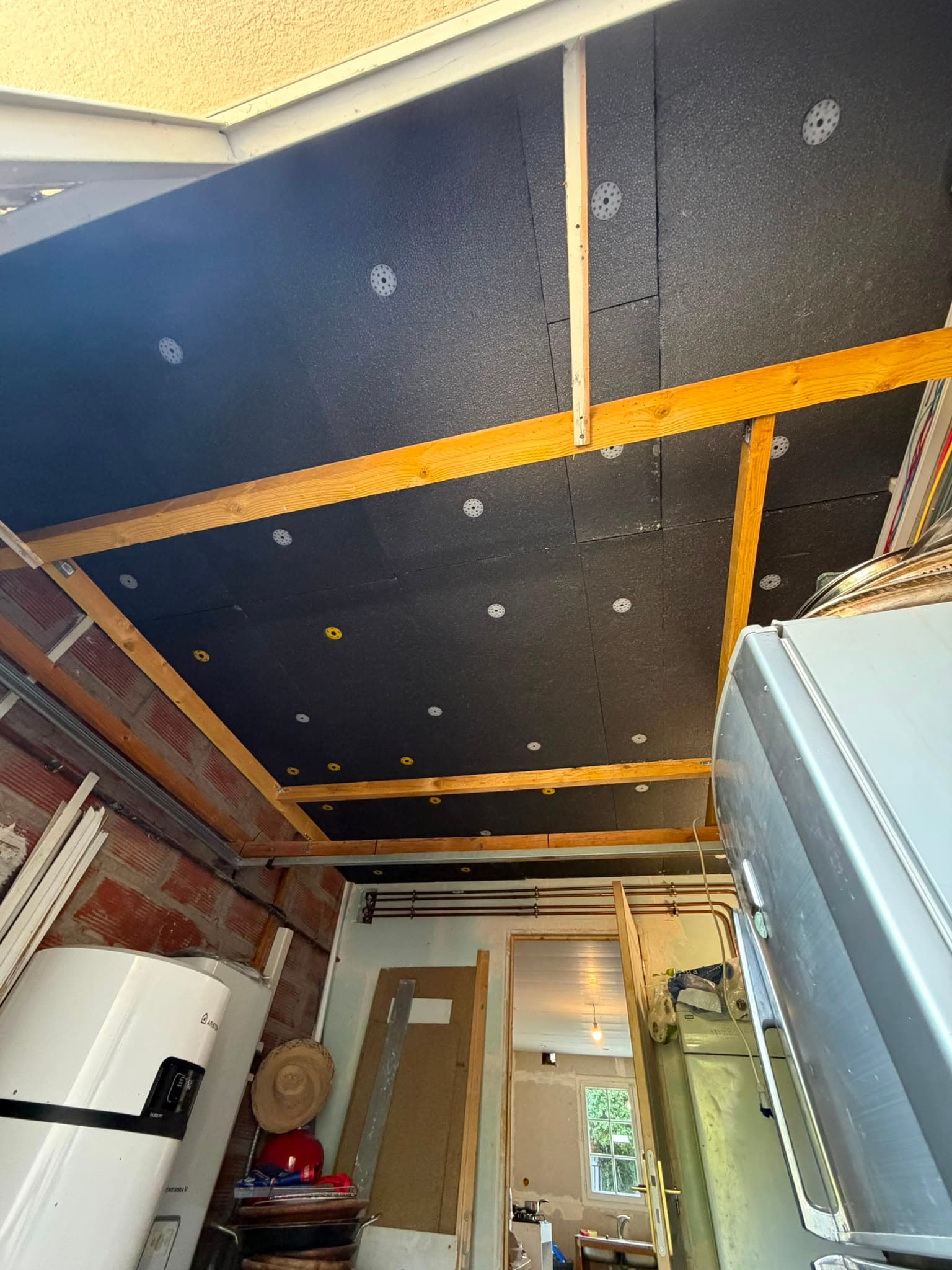 Rénovation globale — PAC, ballon, ITE & isolation 9